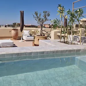 De Vincent Riad